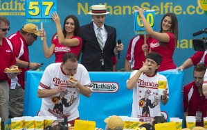 Matt-Stonie-battle_3364887b