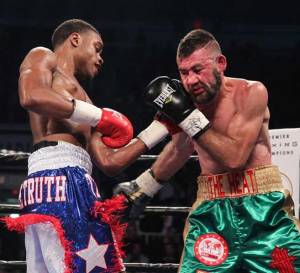 Errol-Spence-Chris-Van-Heerdenr-923a