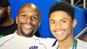 floyd-mayweather-shakur-stevenson-boxing_3767165