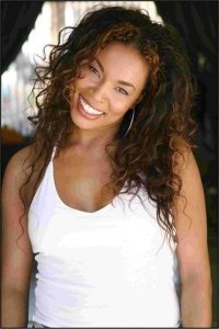 josie-harris-starter-wives-confidential